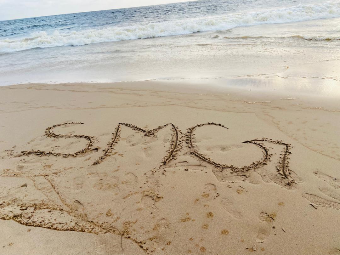 Mention SMG sur la terre