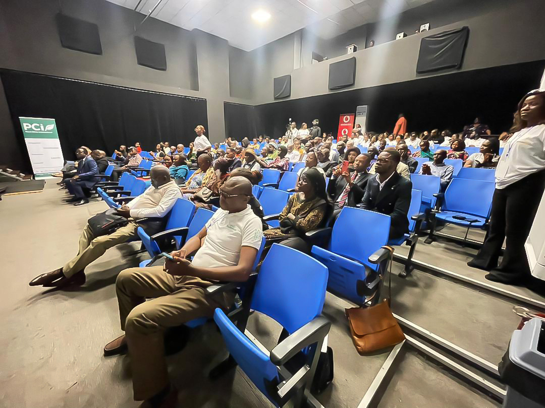 Population Kinoise au lancement de la 9iem édition de FAT